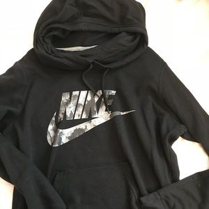 nike hoodie